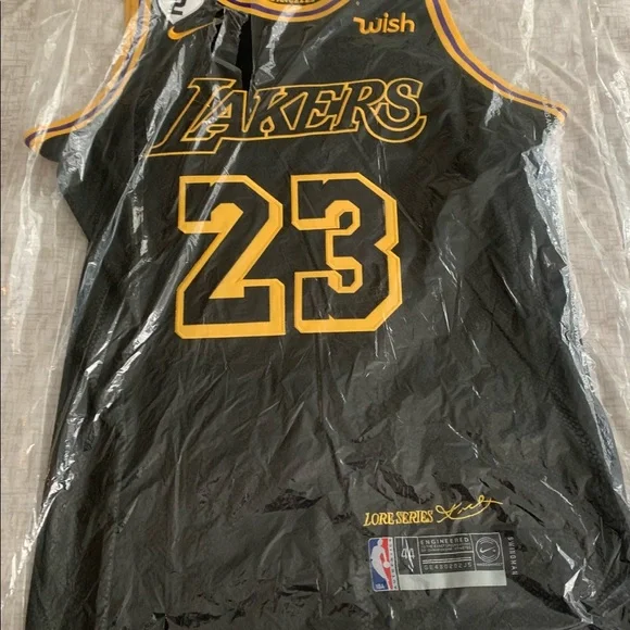 Lakers Jersey #23 - Picture 1 of 3
